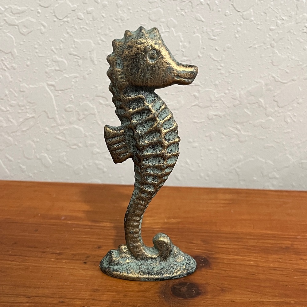 Decorative Brass /Rod Iron Seahorse Figurine